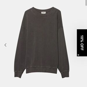 Casual Gray Crewneck Sweatshirt